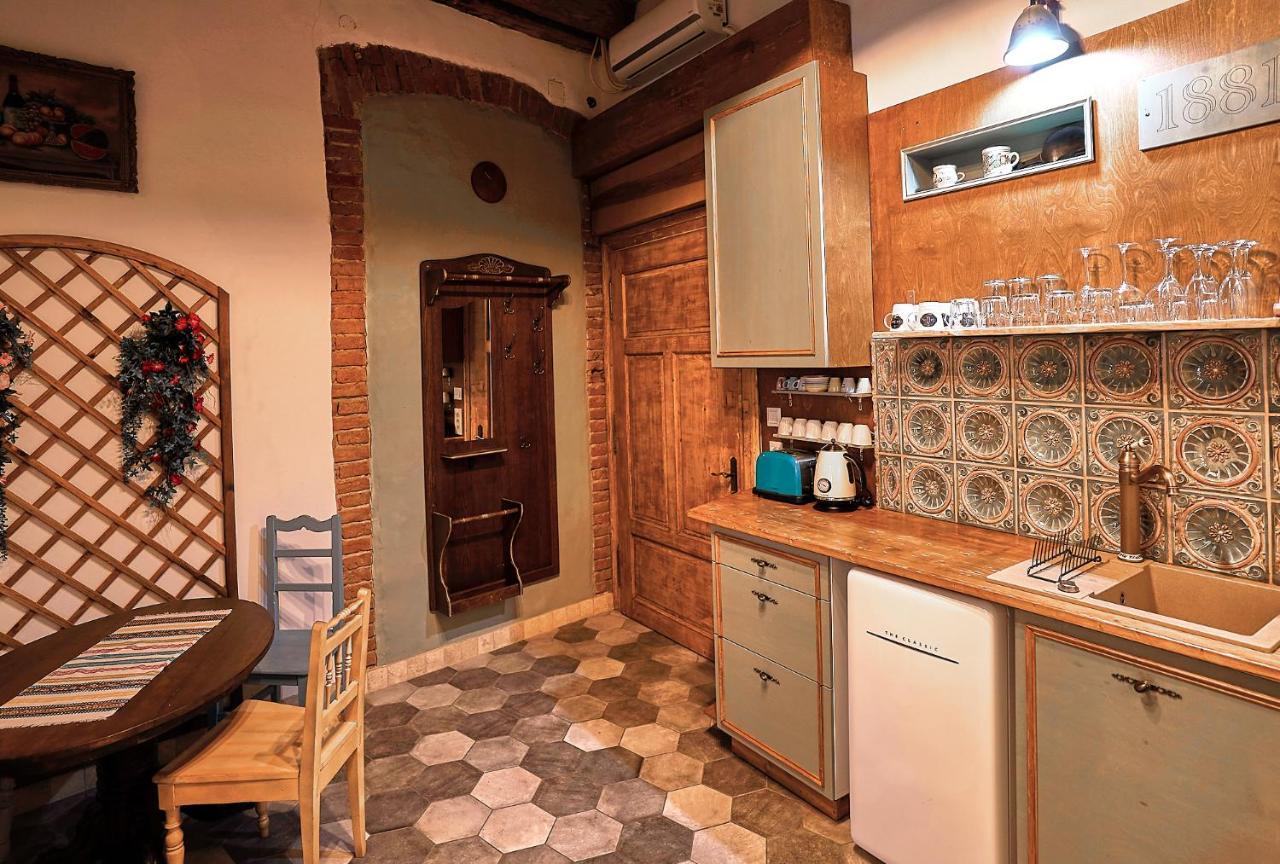 1881 Old Town Bed & Breakfast *